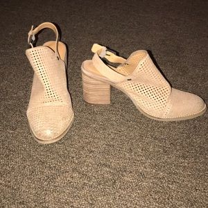 Franco Sarto leather heels